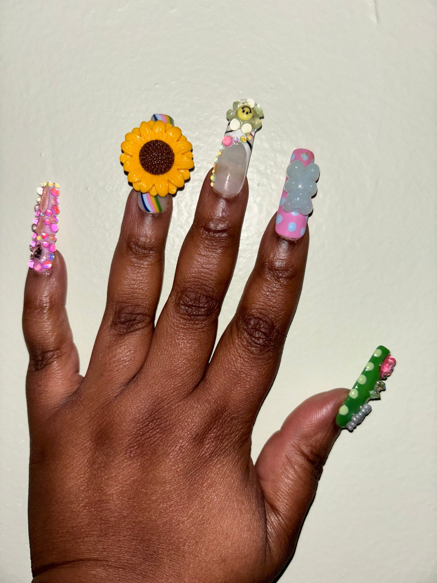 Sunflower Fantasy - 3D Press On Nails