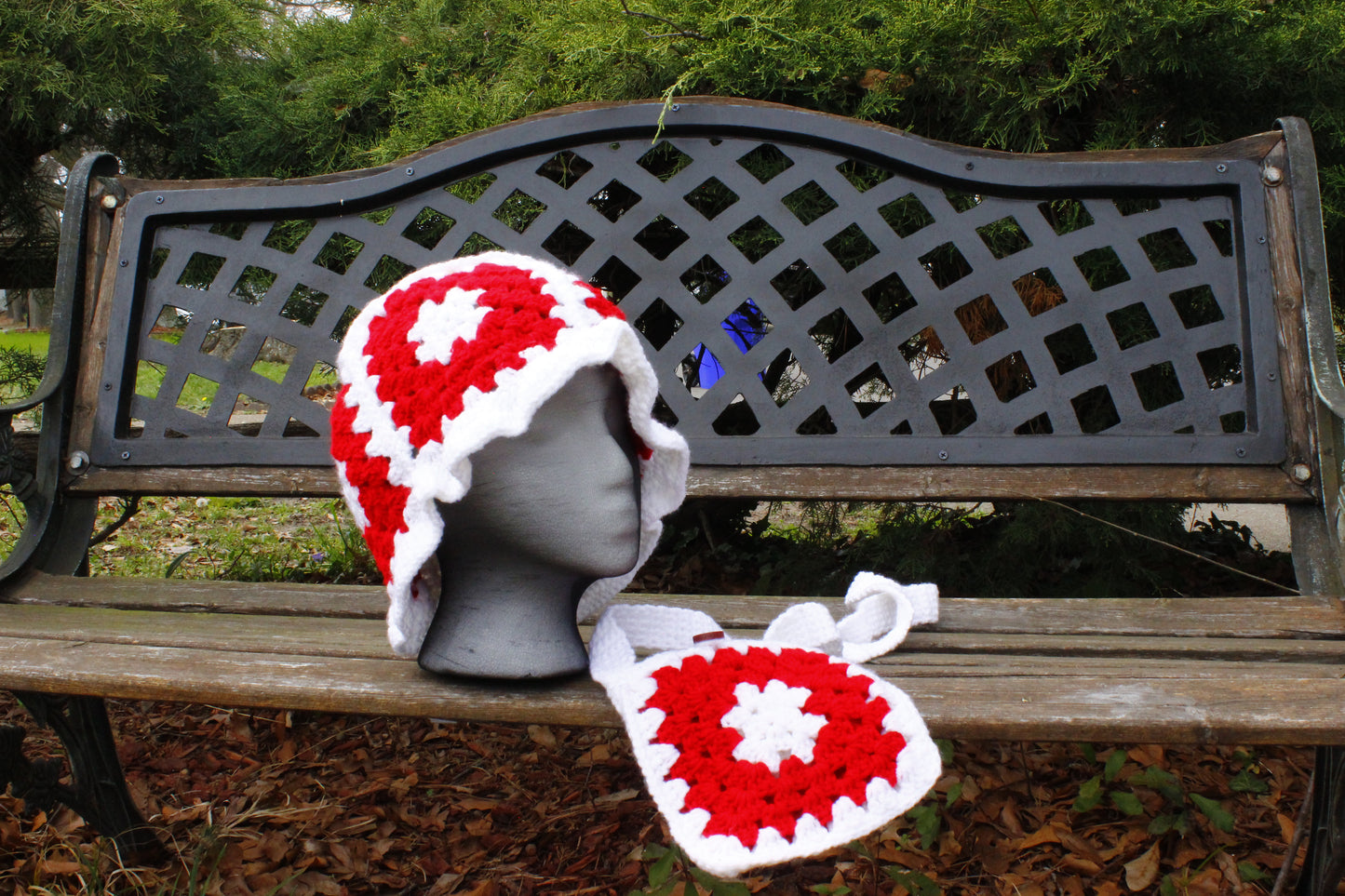 Red and white - crochet bucket hat set