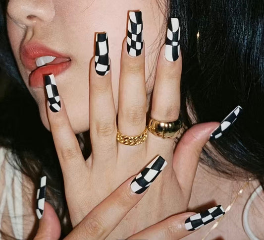 Checkered- Press On Nails