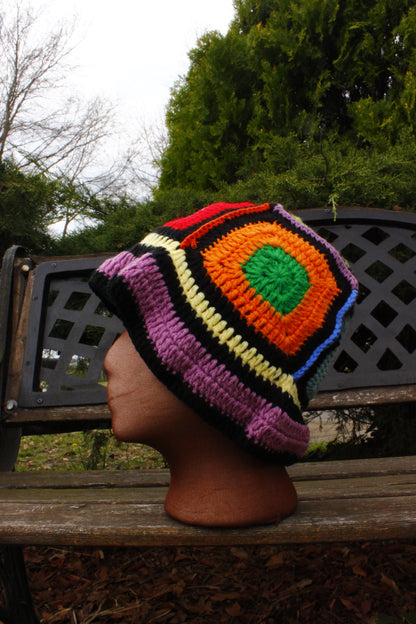 Multi colored knitted- bucket hat